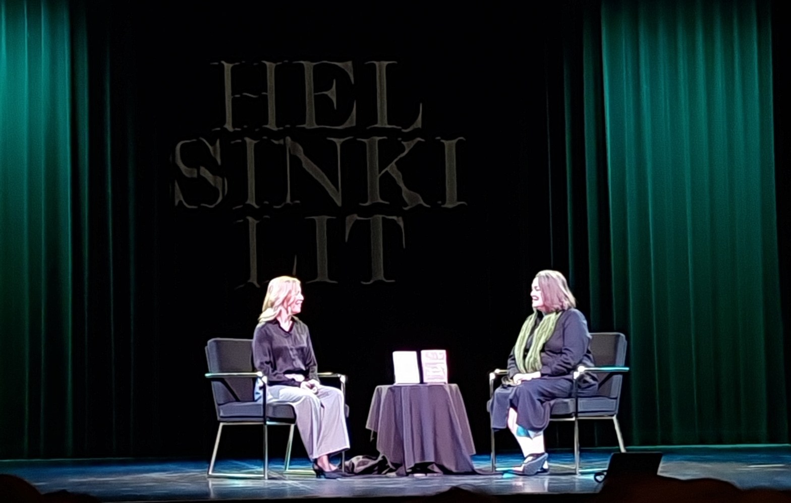 Helsinki Lit haastattelussa Louise Kennedy